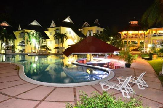 Mystic Ridge Apt 2 Plus 6 Ocho Rios Ngoại thất bức ảnh