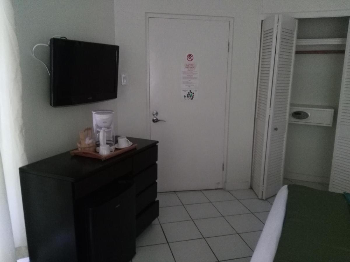 Mystic Ridge Apt 2 Plus 6 Ocho Rios Ngoại thất bức ảnh